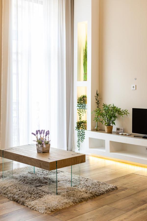 Csengery Deluxe Home With Balcony Будапеща Екстериор снимка